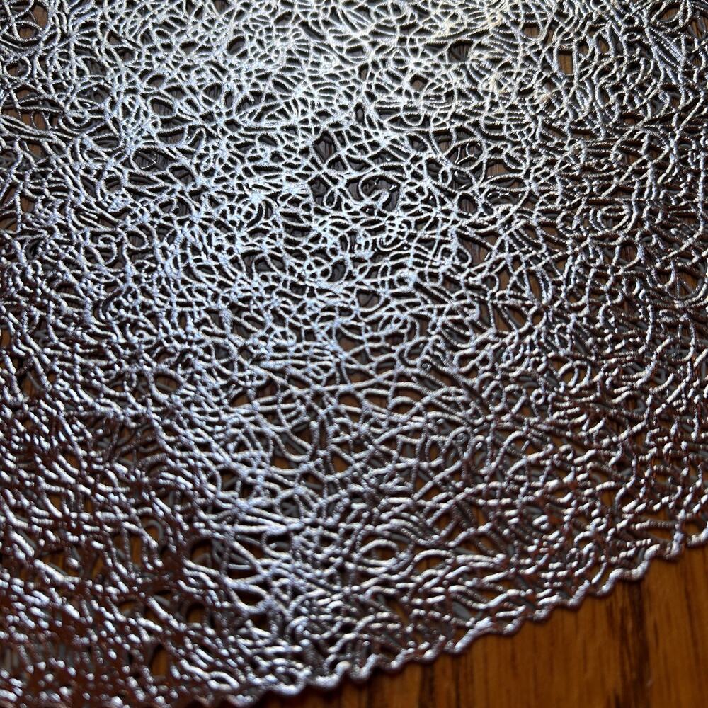 Torre & Tagus Silver Round Lace Openwork Placemat Modern Metallic NWOT 15" - Picture 3 of 6